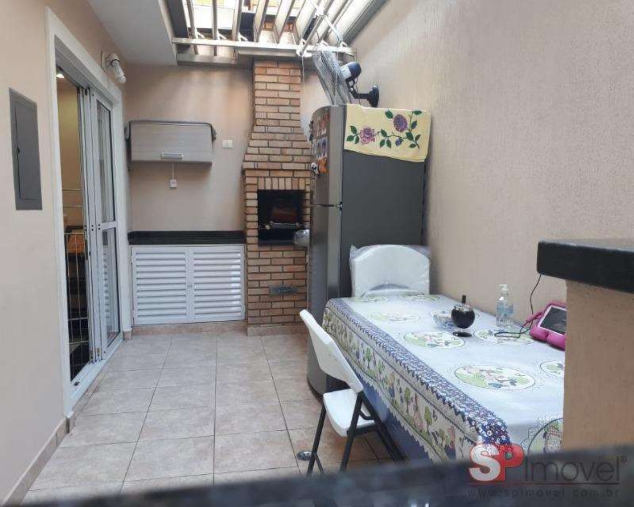 Casa de Condomínio à venda com 3 quartos, 210m² - Foto 11