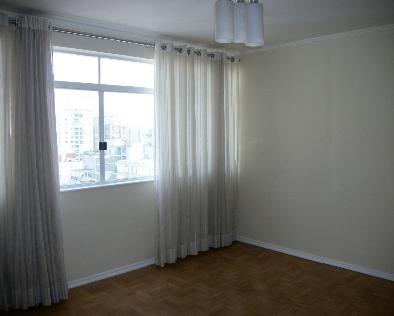 Apartamento para alugar com 1 quarto, 60m² - Foto 7