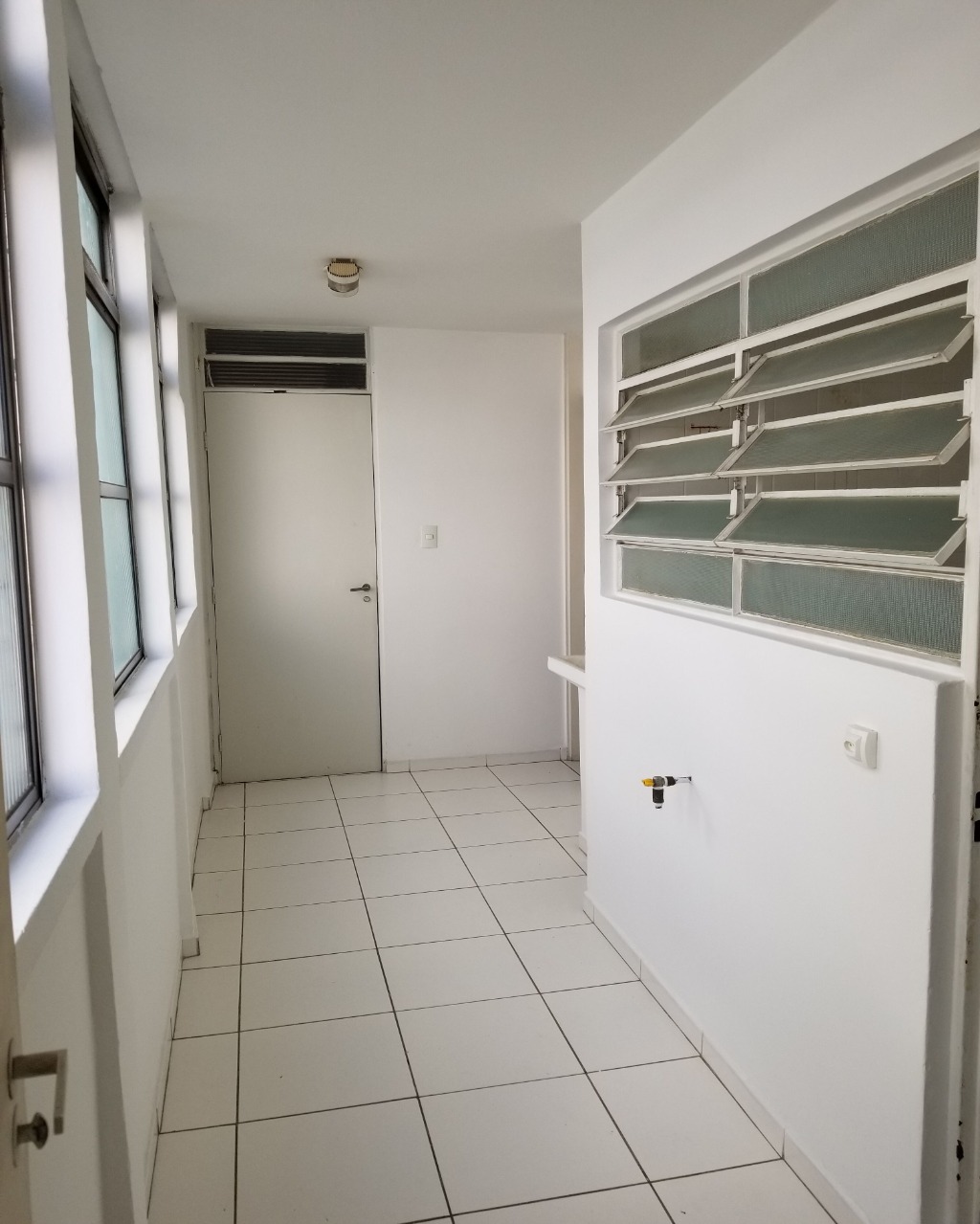 Apartamento à venda com 3 quartos, 118m² - Foto 12