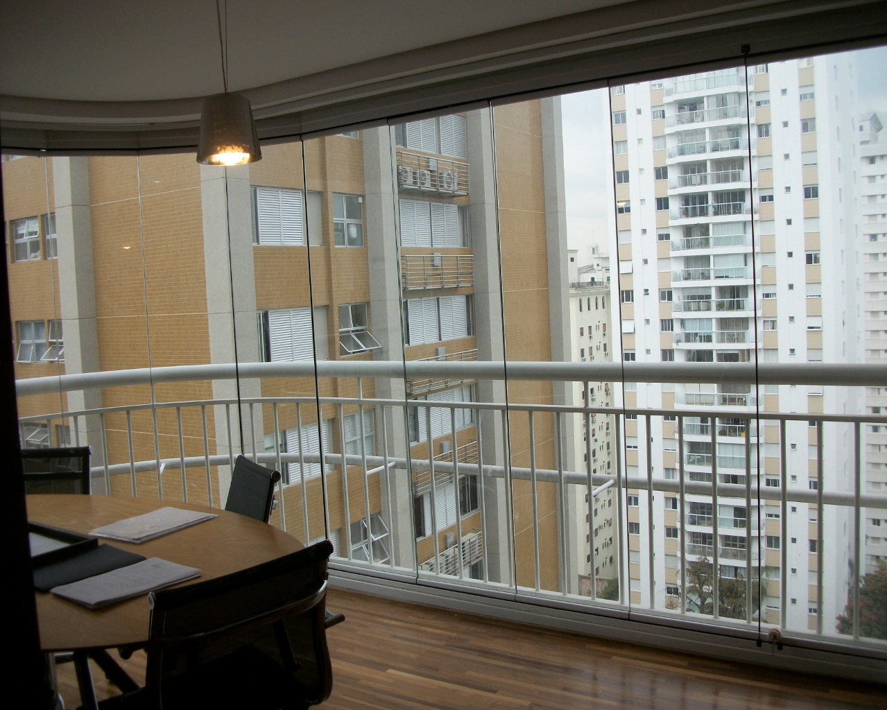 Apartamento à venda com 2 quartos, 90m² - Foto 1