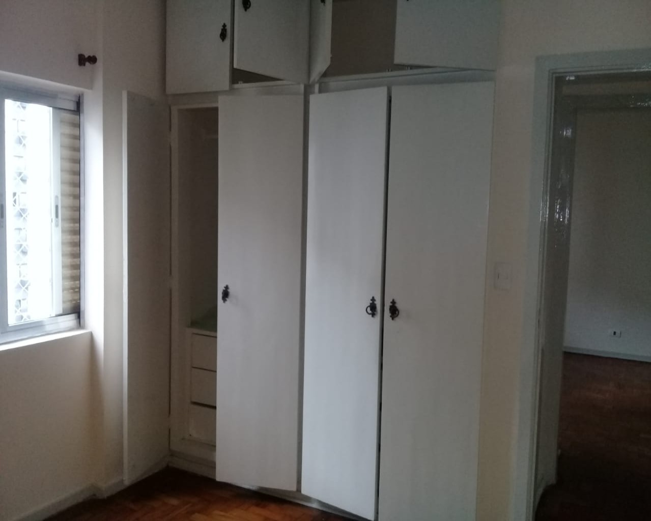 Apartamento para alugar com 3 quartos, 120m² - Foto 14