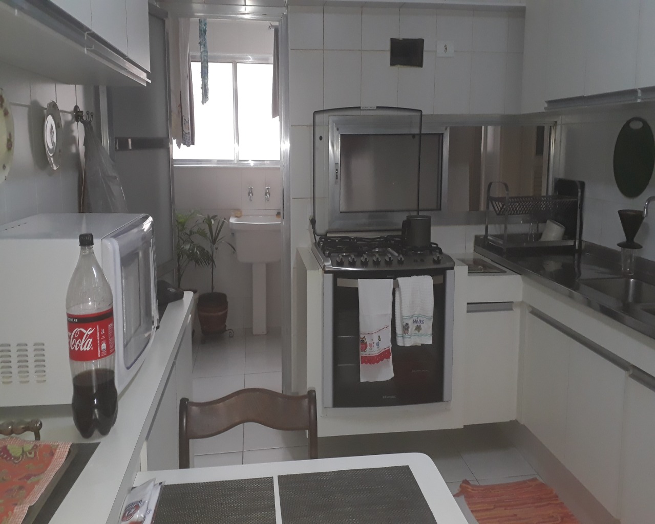 Apartamento à venda com 3 quartos, 140m² - Foto 3