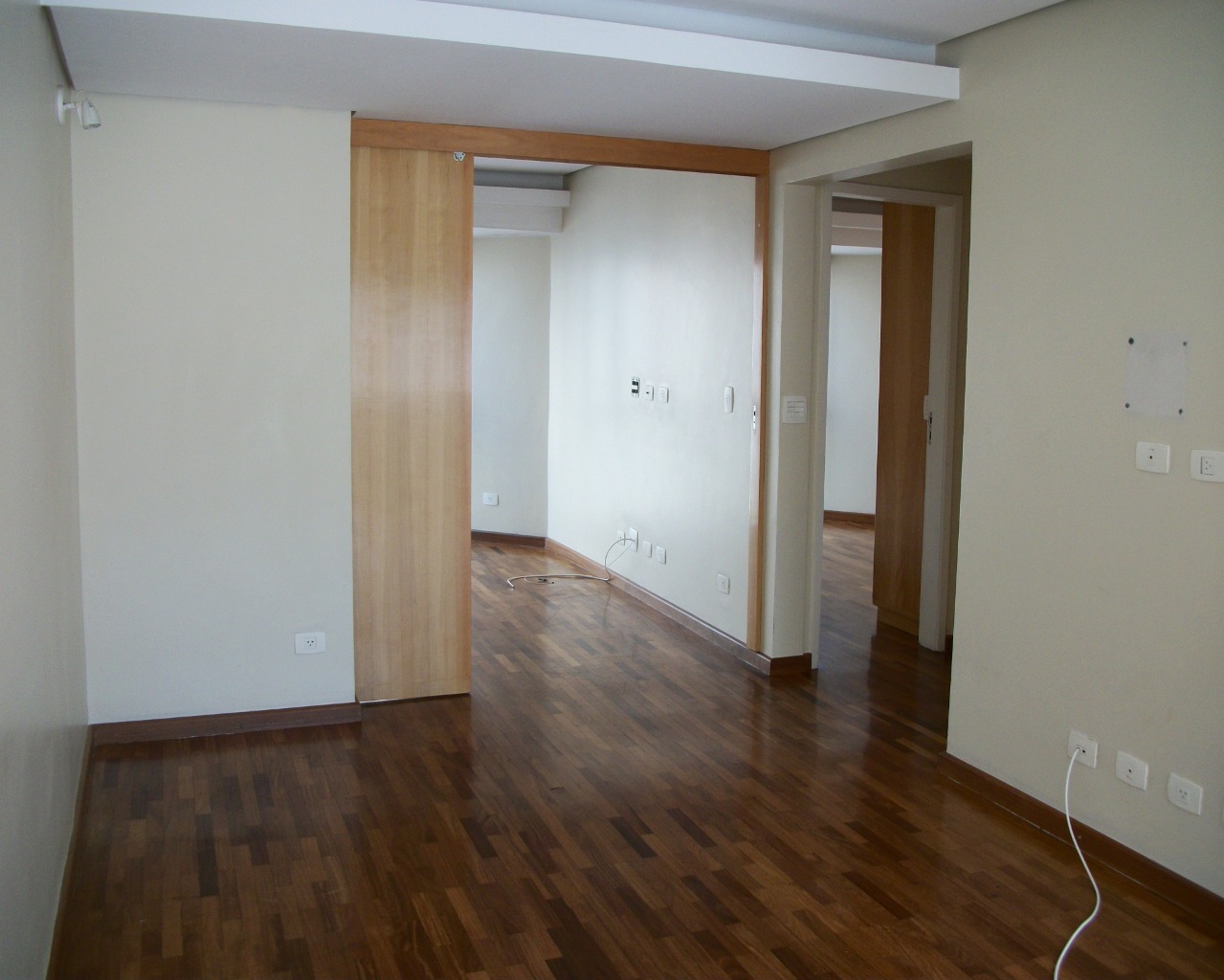 Apartamento para alugar com 2 quartos, 65m² - Foto 1