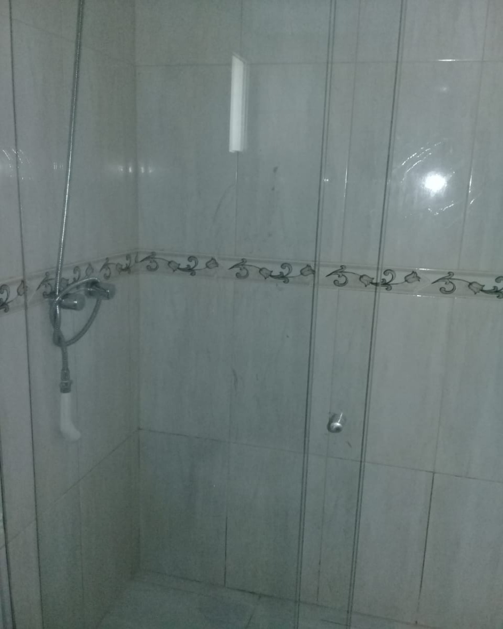 Apartamento para alugar com 3 quartos, 130m² - Foto 3