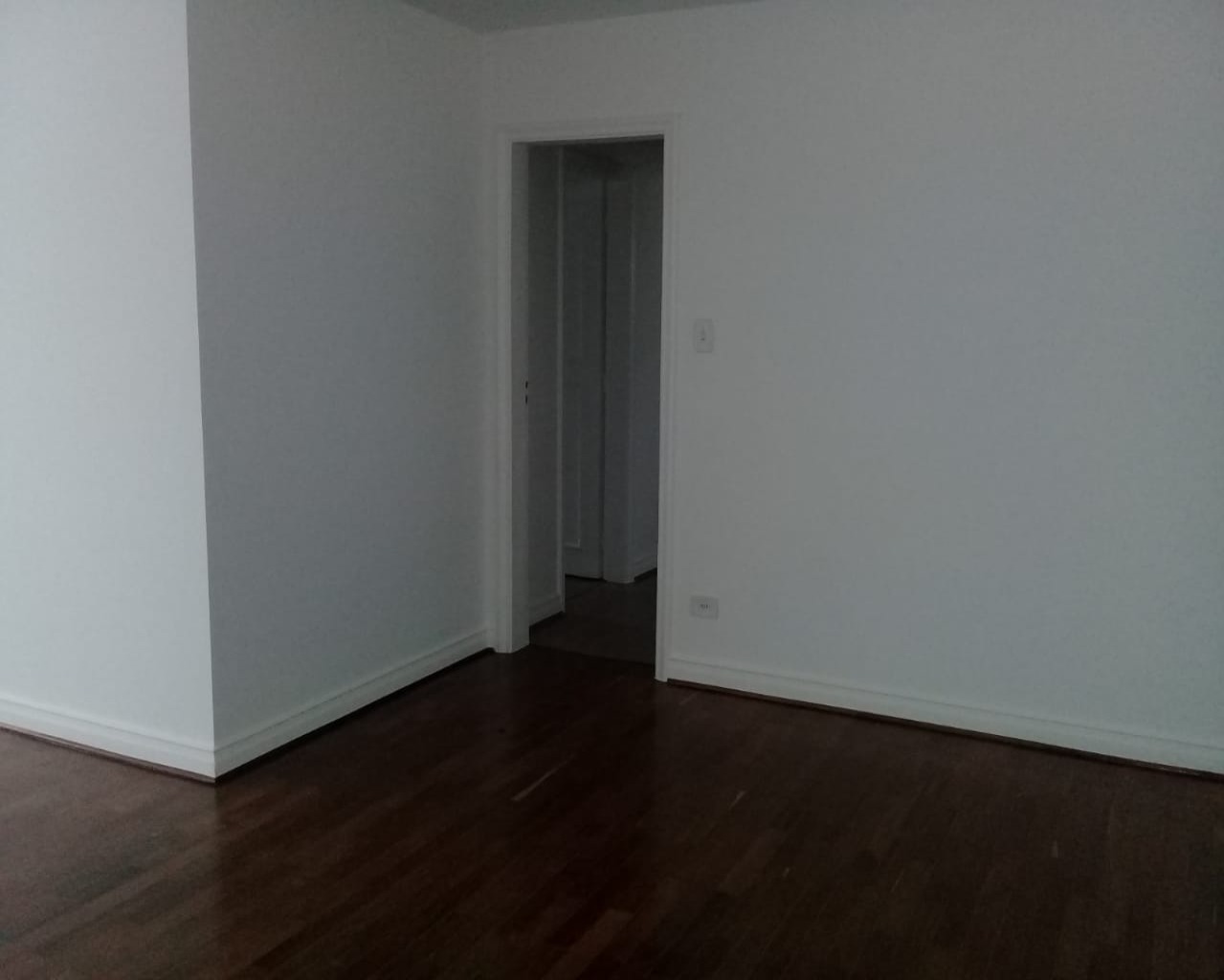 Apartamento para alugar com 3 quartos, 130m² - Foto 14