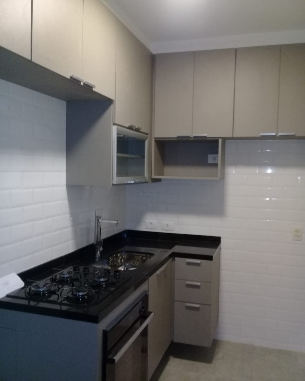 Apartamento à venda com 2 quartos, 70m² - Foto 15