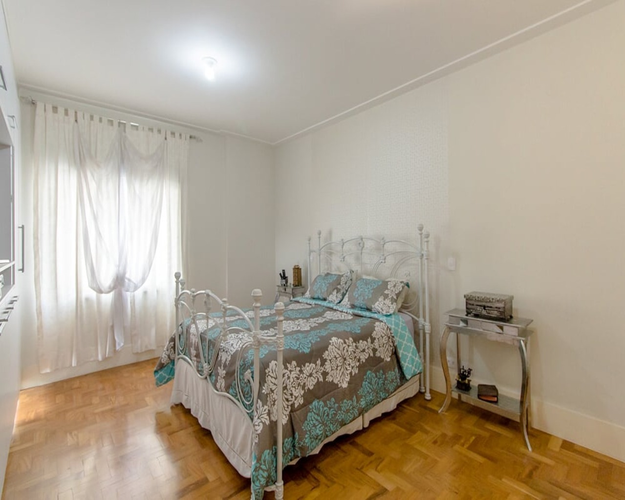 Apartamento à venda com 3 quartos, 278m² - Foto 11