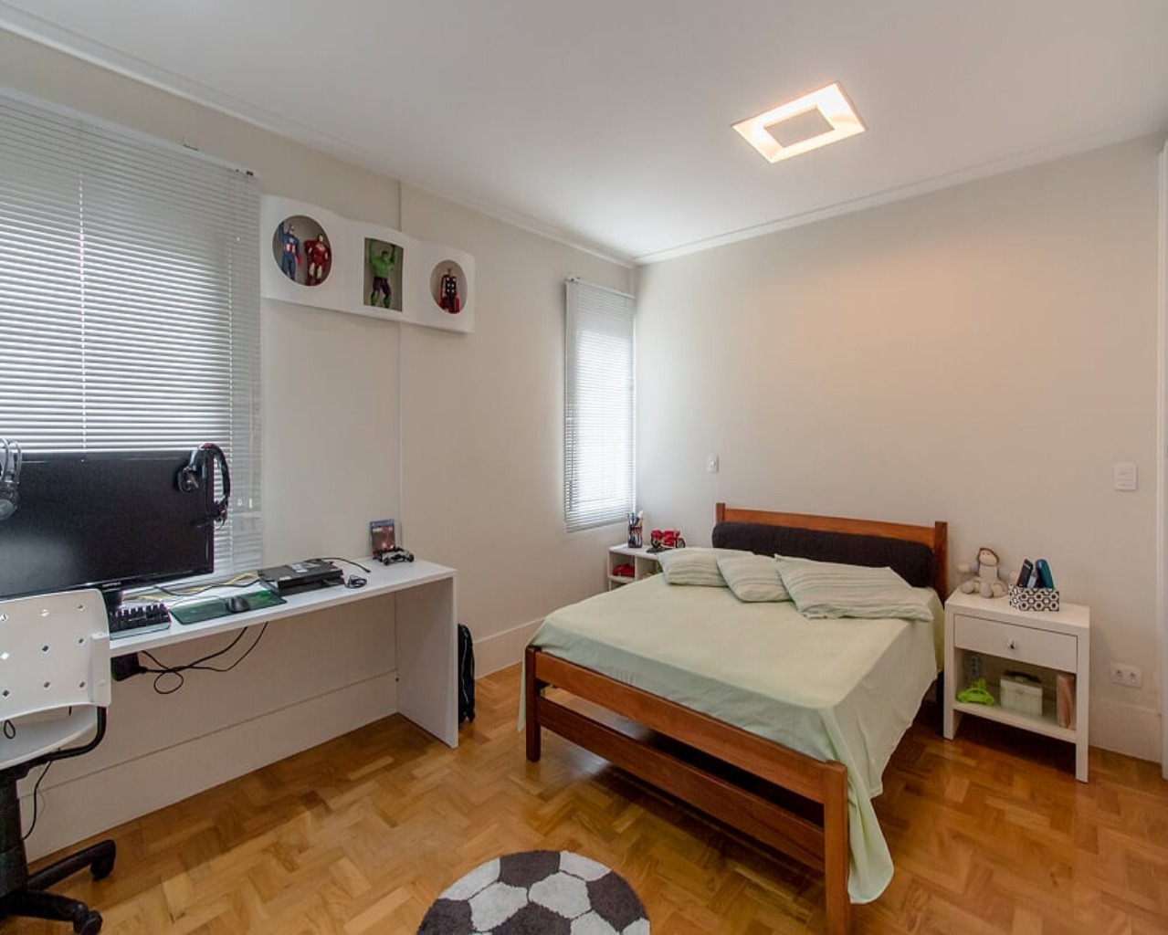 Apartamento à venda com 3 quartos, 278m² - Foto 16