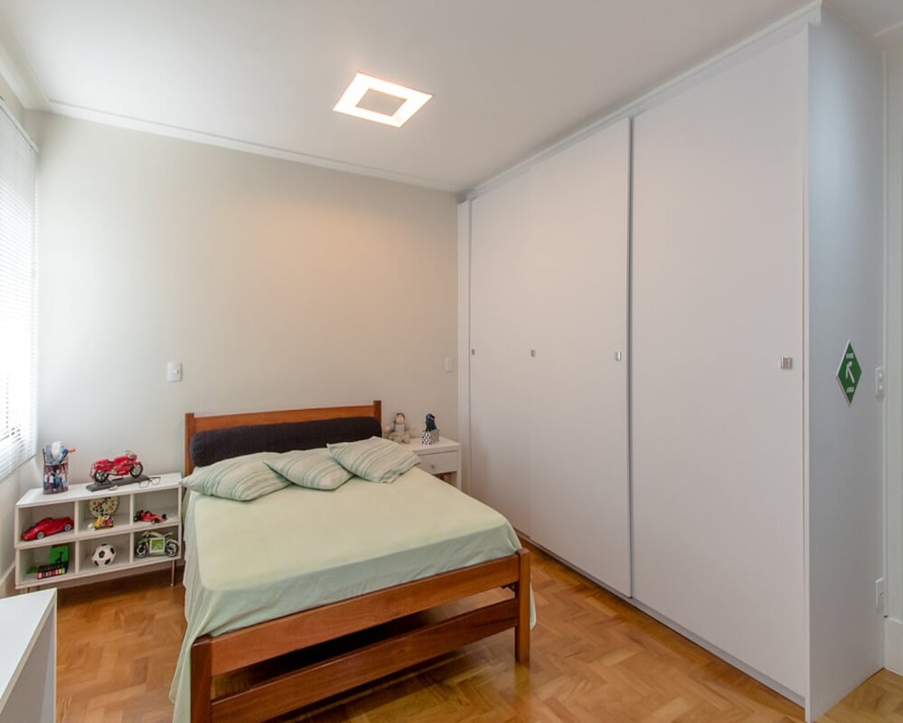 Apartamento à venda com 3 quartos, 278m² - Foto 17