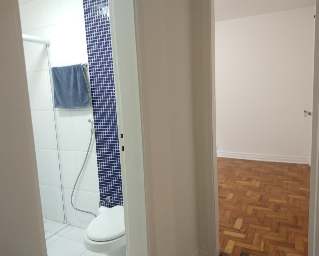 Apartamento para alugar com 4 quartos, 180m² - Foto 12