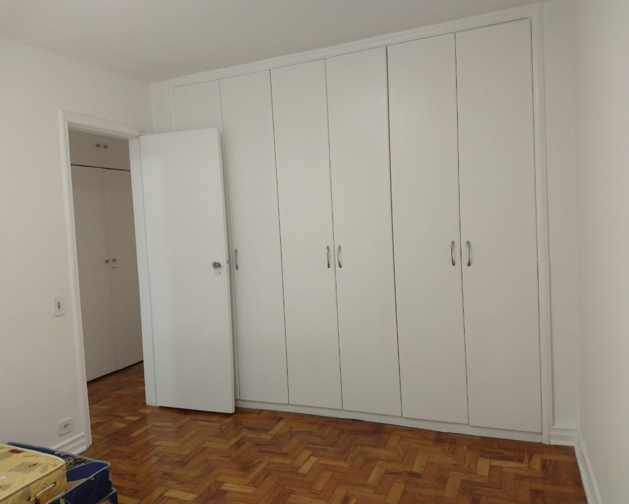 Apartamento para alugar com 4 quartos, 180m² - Foto 16