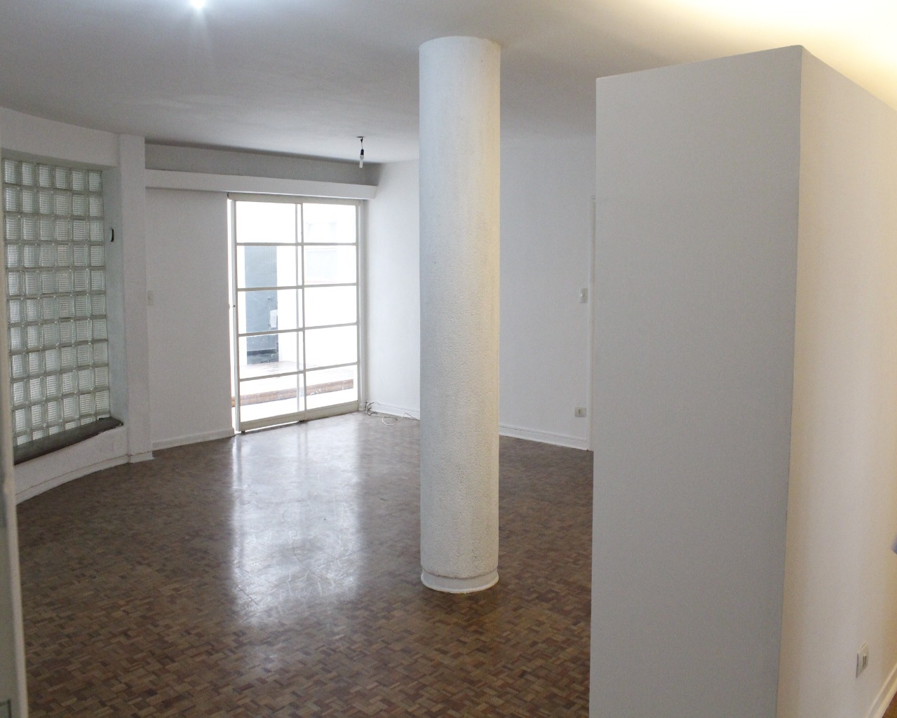 Apartamento para alugar com 3 quartos, 178m² - Foto 1