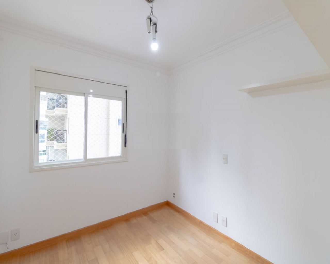 Apartamento para alugar com 3 quartos, 140m² - Foto 16