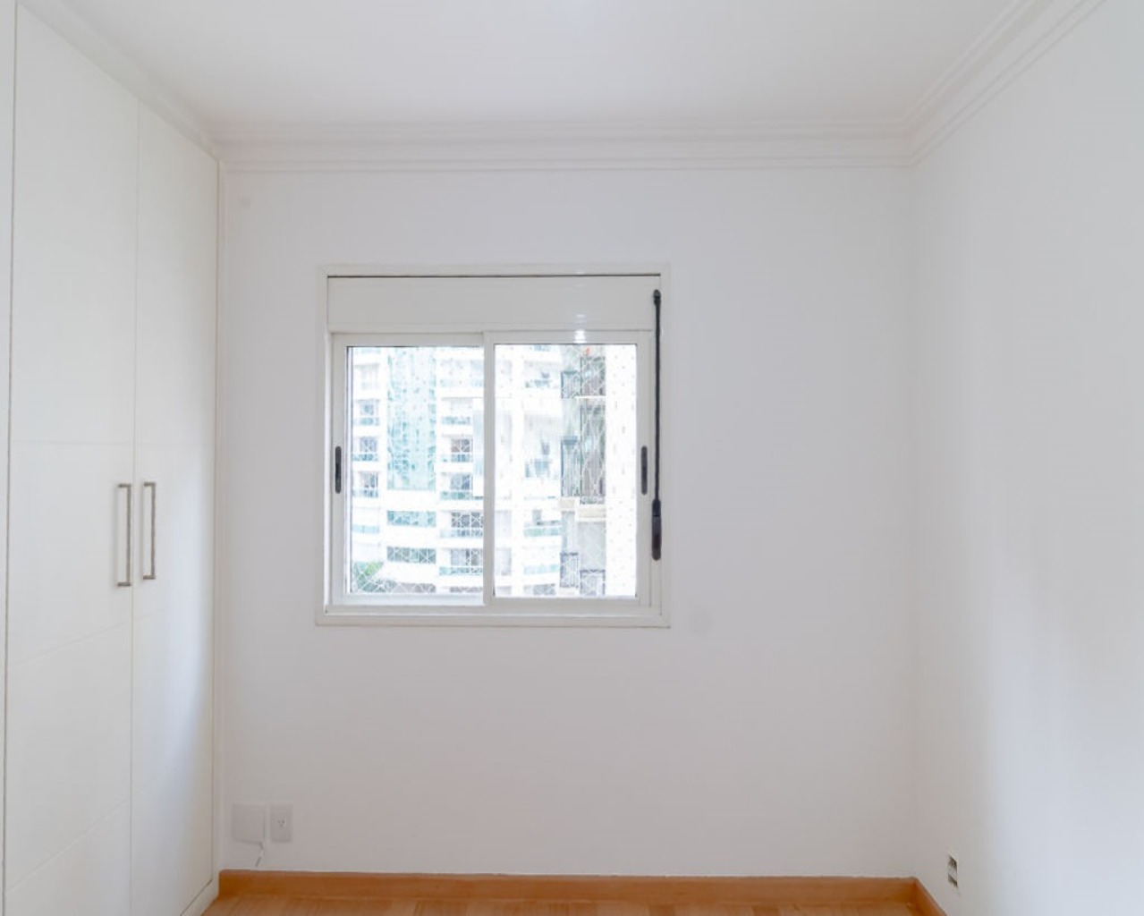 Apartamento para alugar com 3 quartos, 140m² - Foto 17