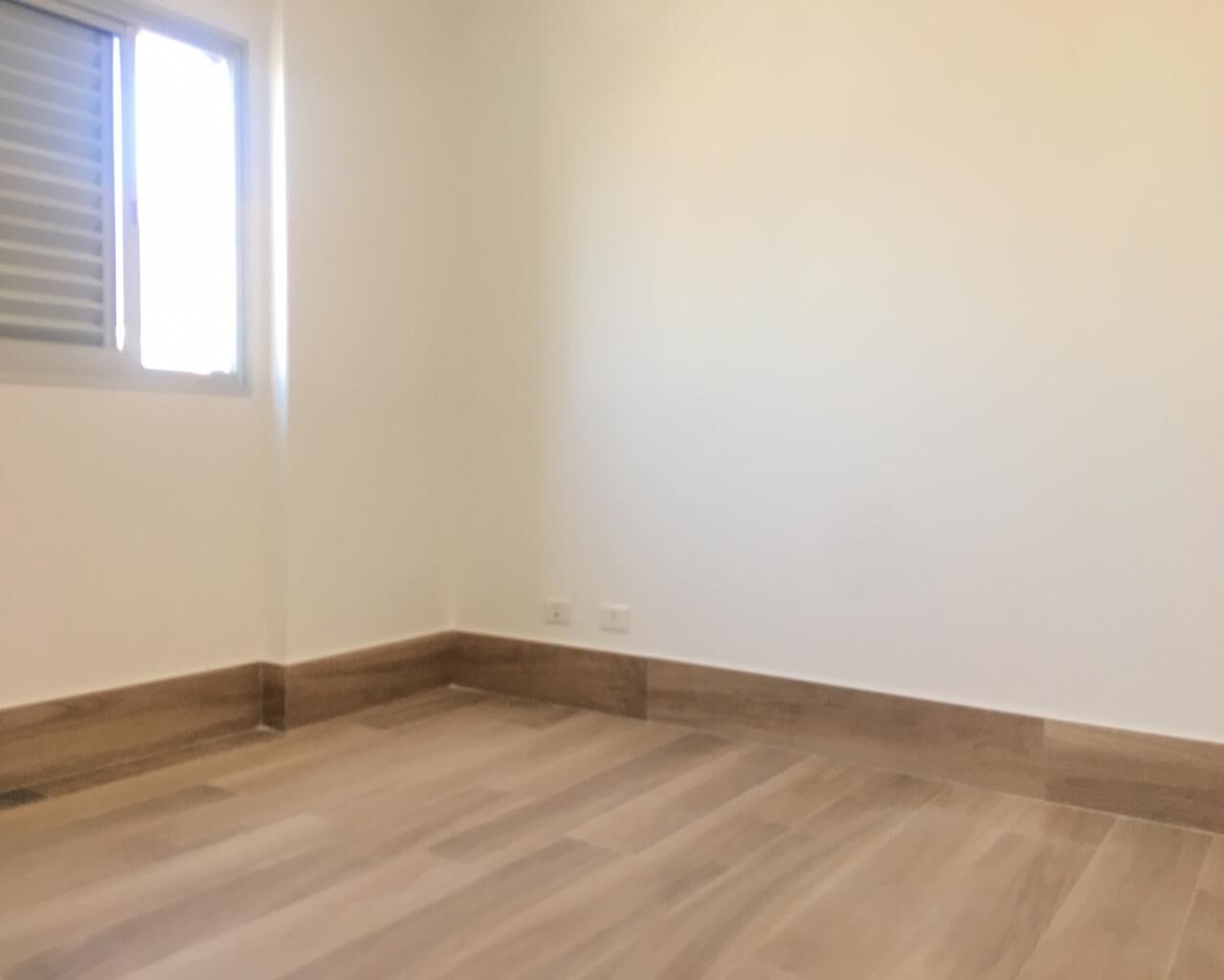 Apartamento para alugar com 2 quartos, 70m² - Foto 12