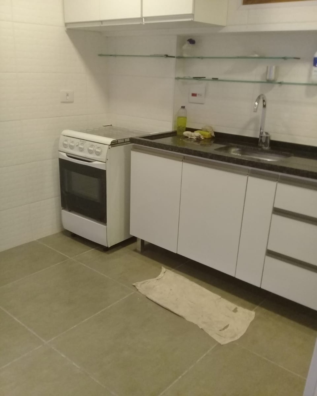 Apartamento para alugar com 1 quarto, 50m² - Foto 13