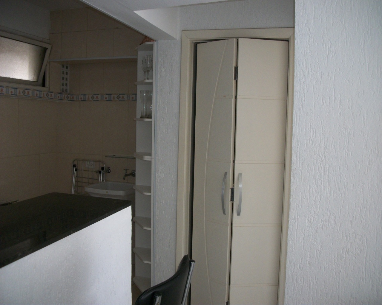 Apartamento à venda com 1 quarto, 50m² - Foto 6