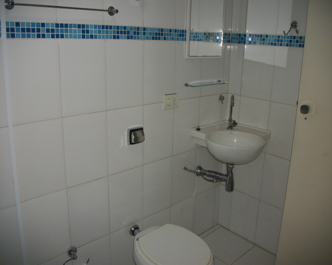 Apartamento para alugar com 1 quarto, 50m² - Foto 14