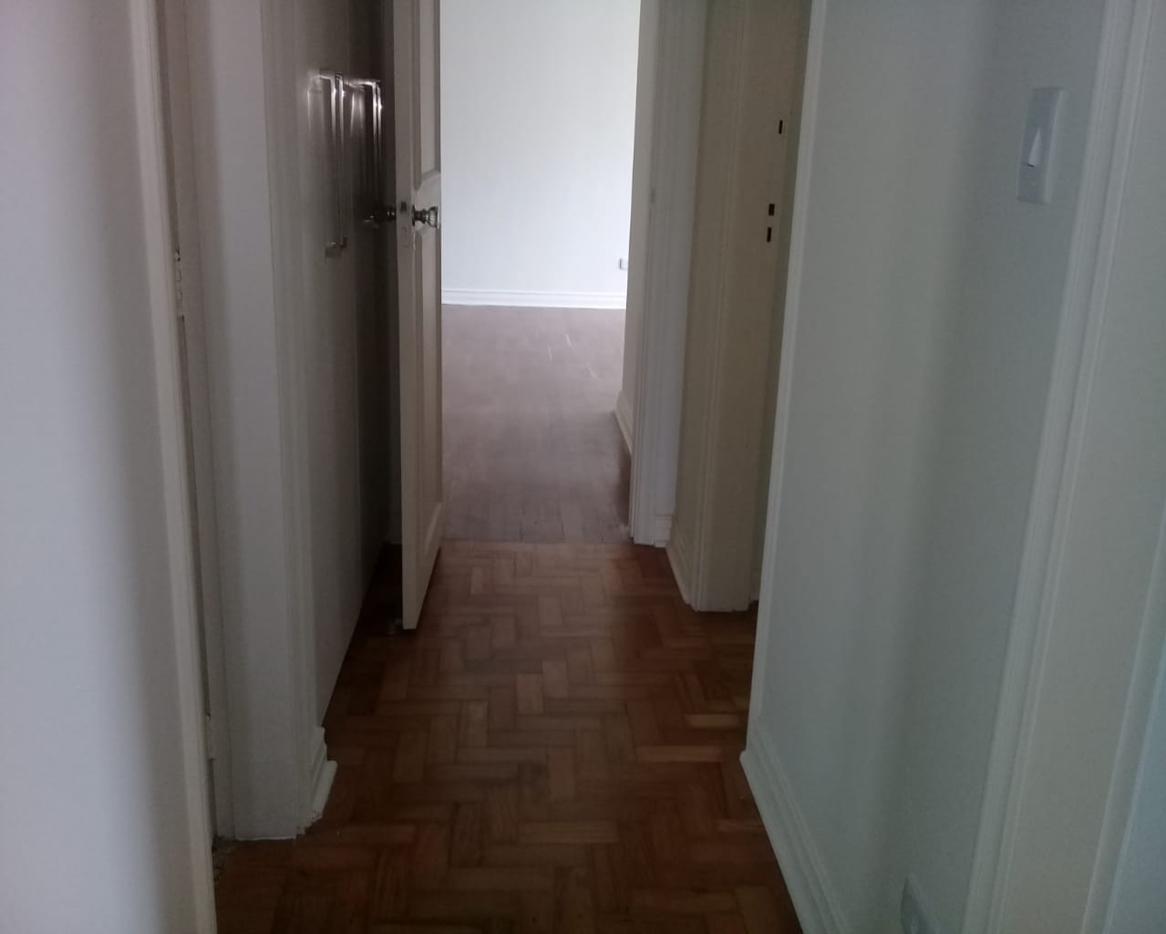 Apartamento para alugar com 3 quartos, 130m² - Foto 15