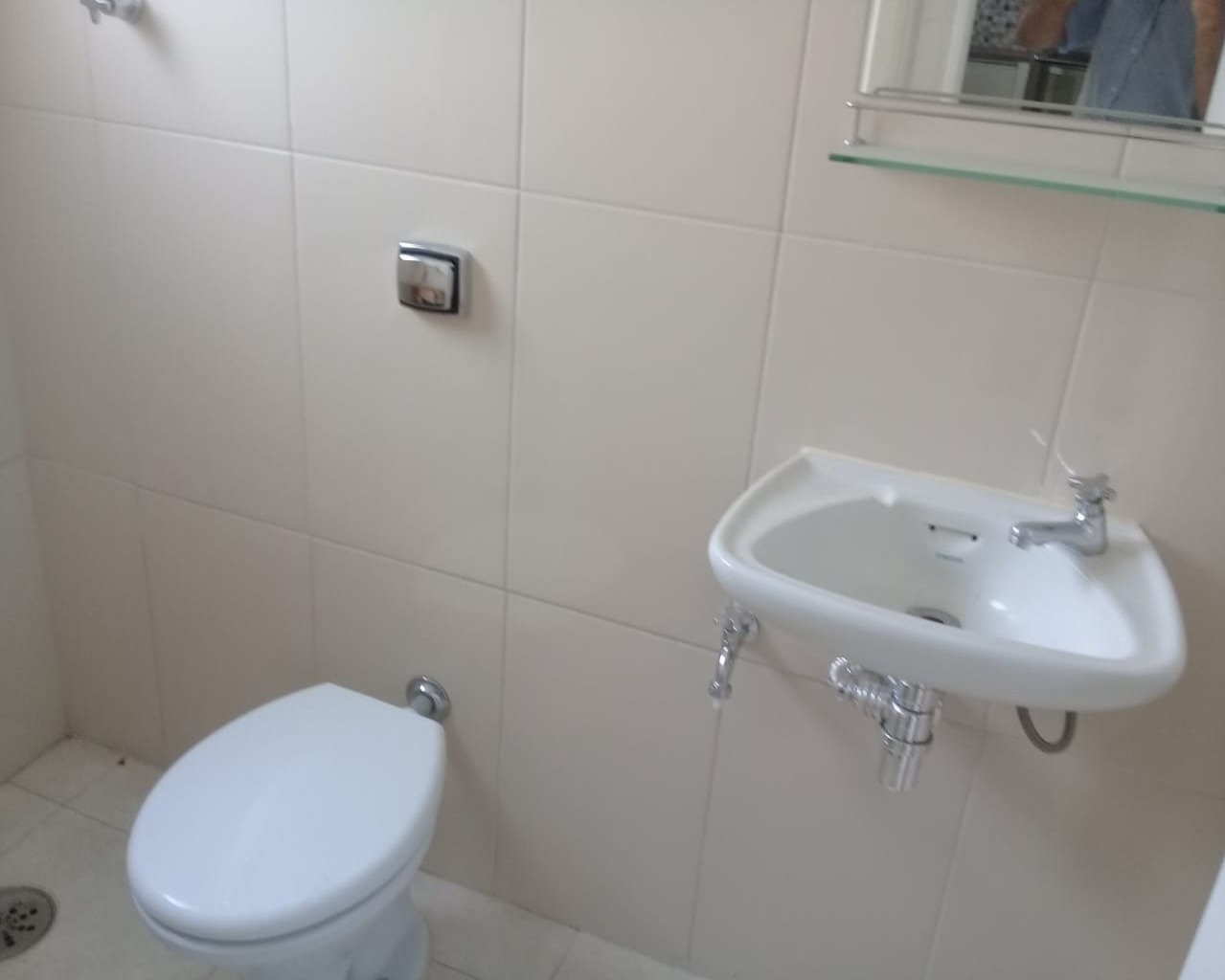 Apartamento para alugar com 3 quartos, 130m² - Foto 19