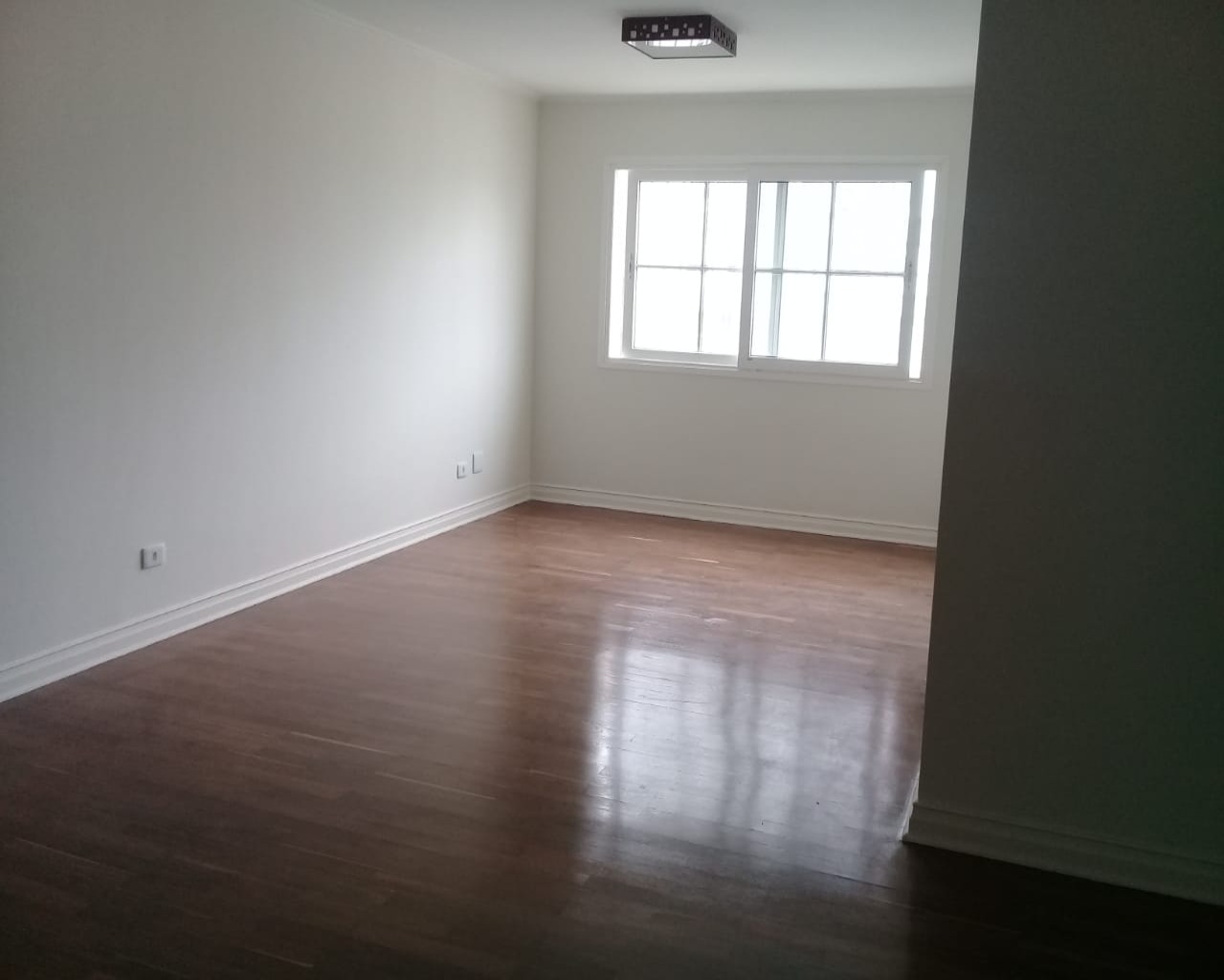 Apartamento para alugar com 3 quartos, 130m² - Foto 25