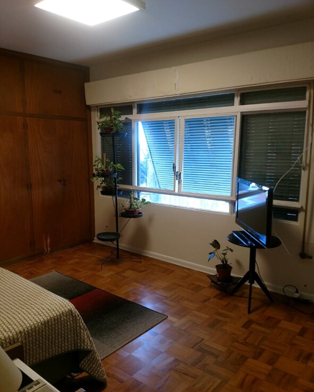 Apartamento à venda com 3 quartos, 152m² - Foto 2