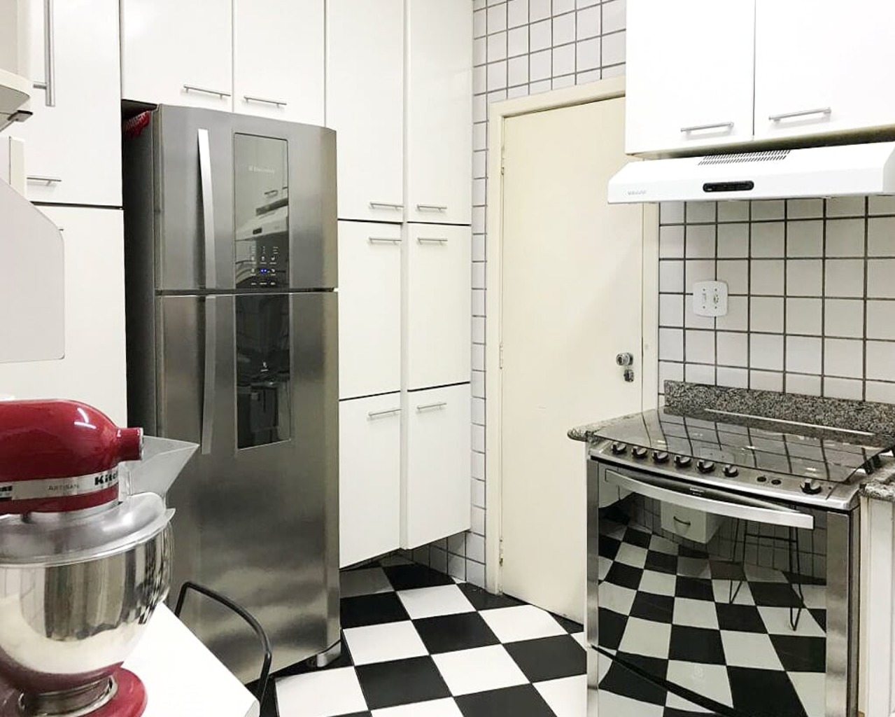 Apartamento à venda com 3 quartos, 186m² - Foto 11