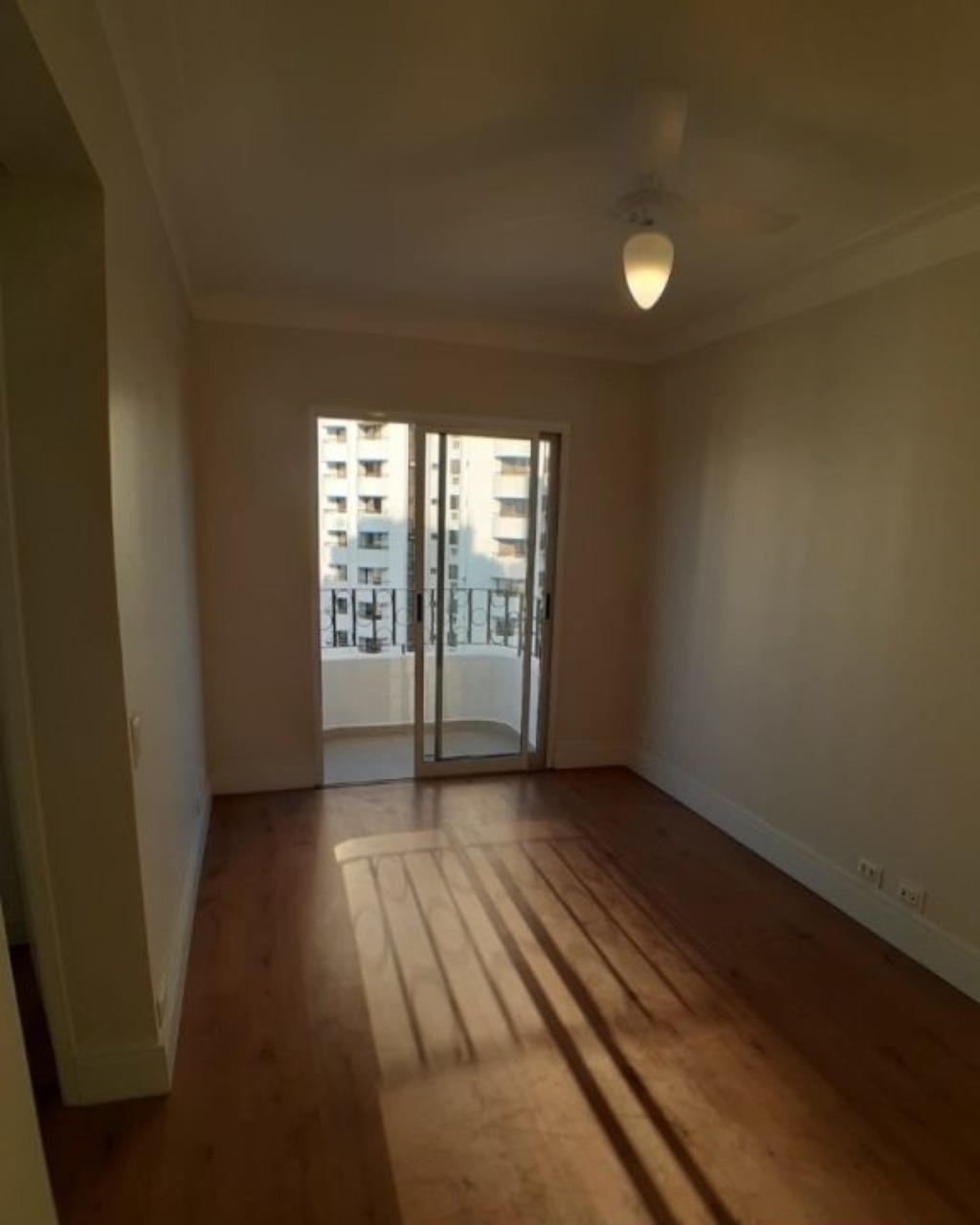 Apartamento para alugar com 1 quarto, 40m² - Foto 2