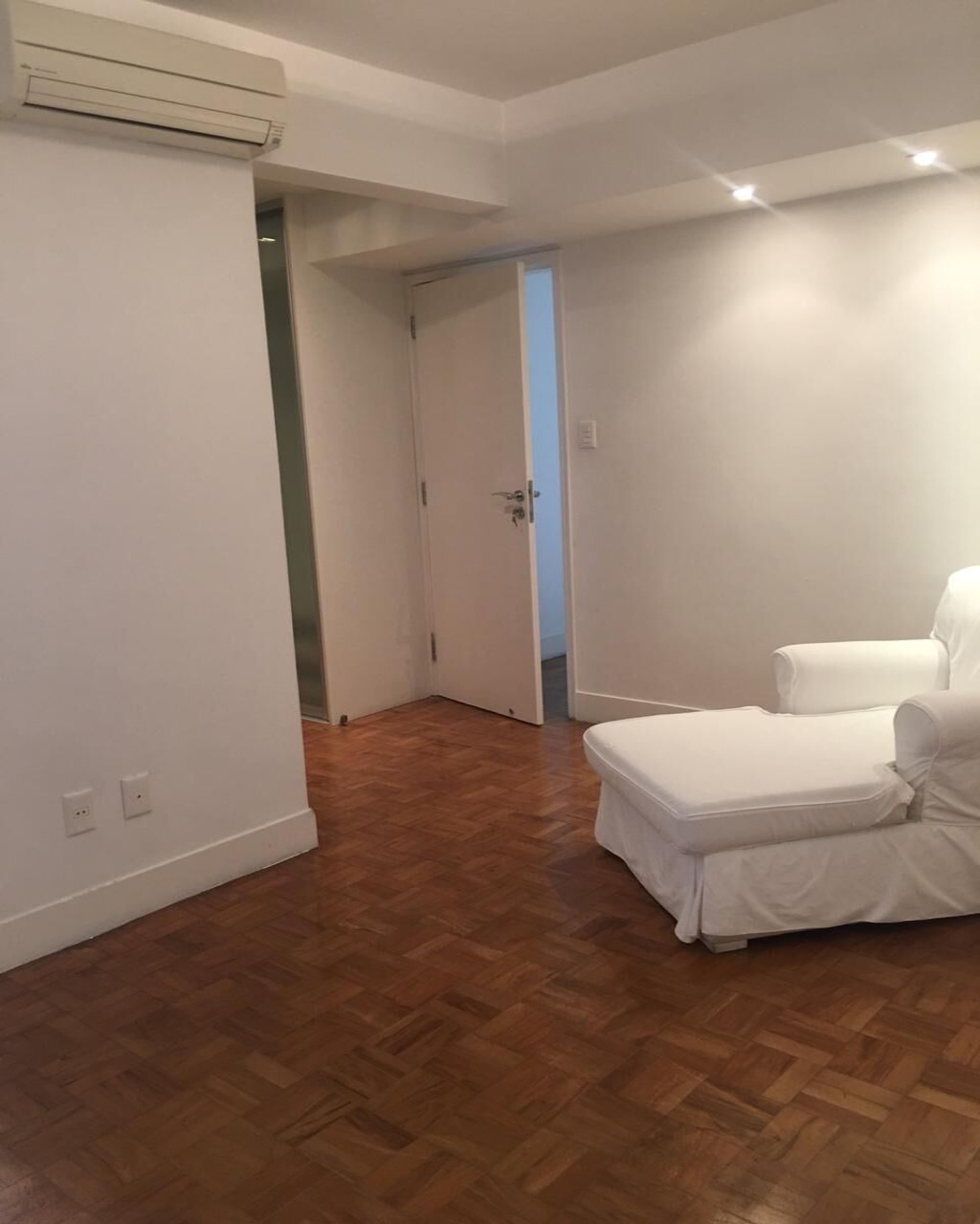 Apartamento para alugar com 2 quartos, 164m² - Foto 21