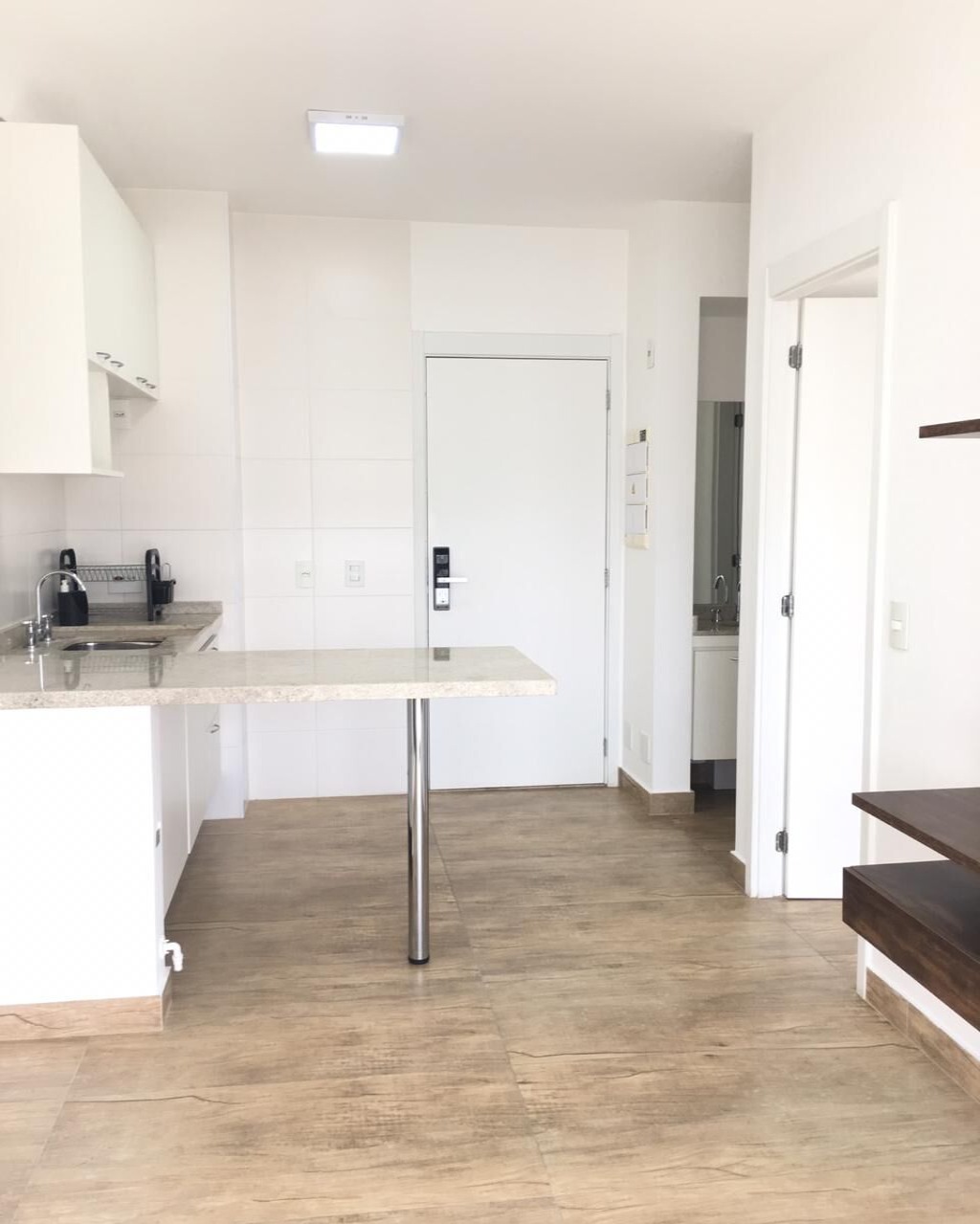 Apartamento para alugar com 1 quarto, 39m² - Foto 11