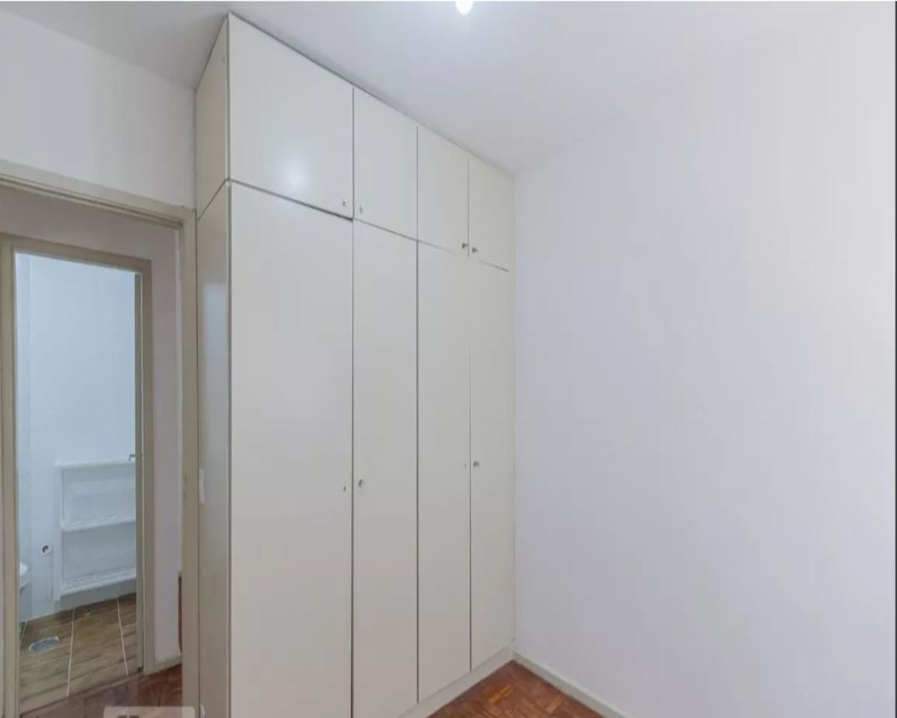 Apartamento para alugar com 2 quartos, 70m² - Foto 9