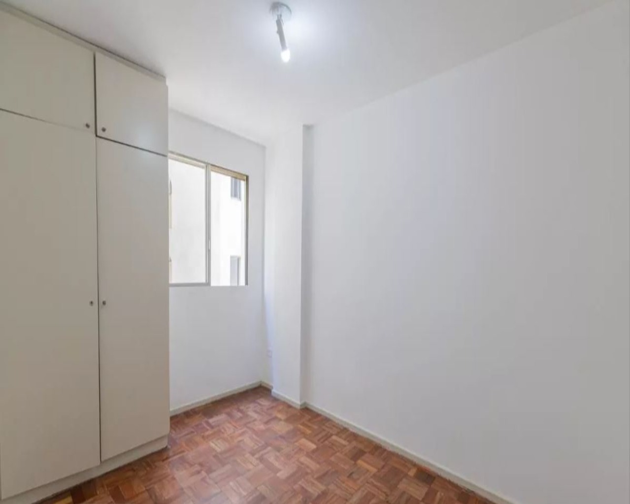 Apartamento para alugar com 2 quartos, 70m² - Foto 11