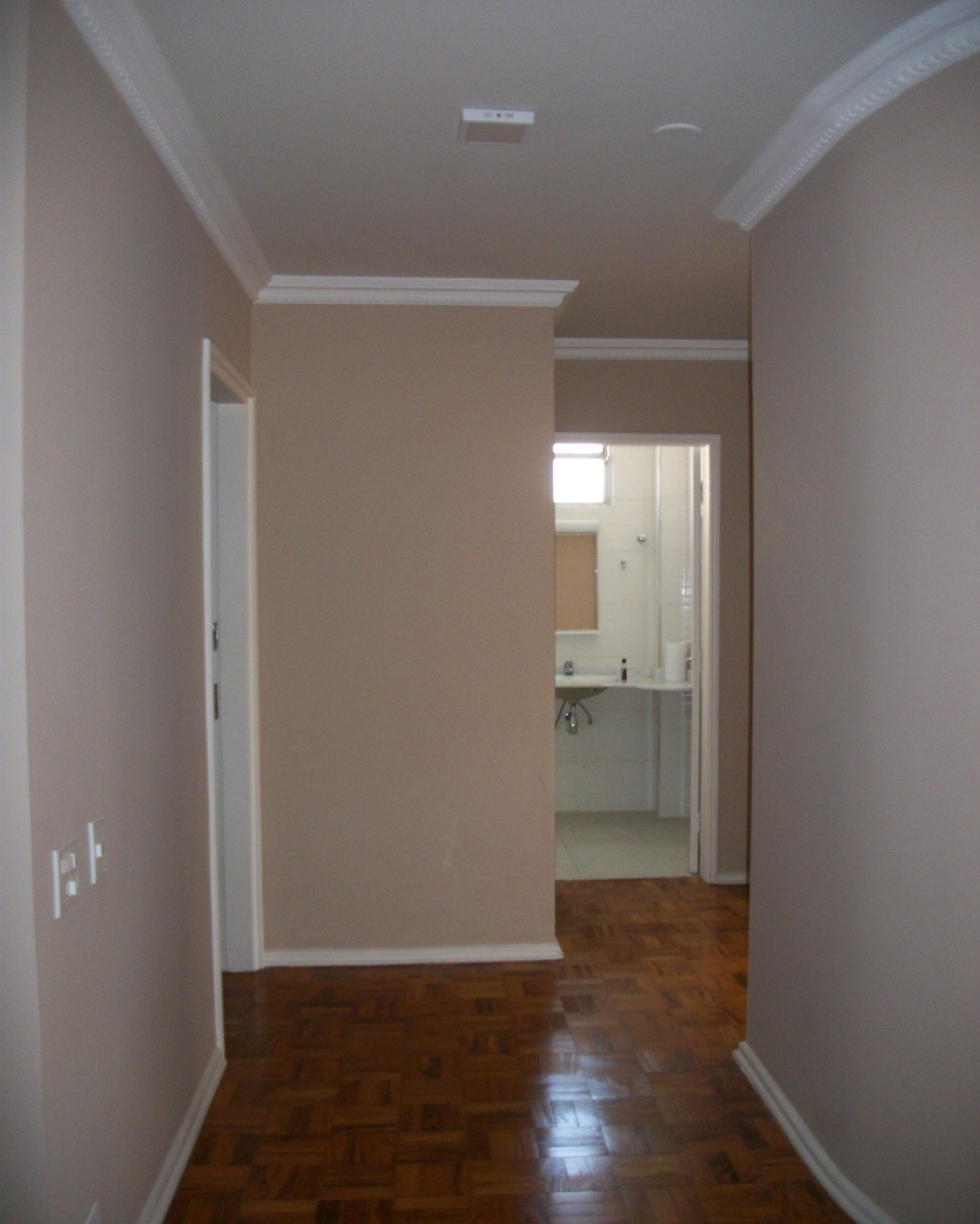 Apartamento para alugar com 3 quartos, 140m² - Foto 9