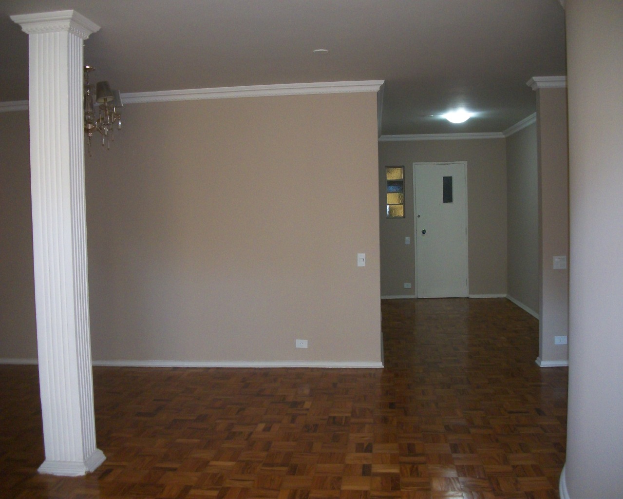 Apartamento para alugar com 3 quartos, 140m² - Foto 10