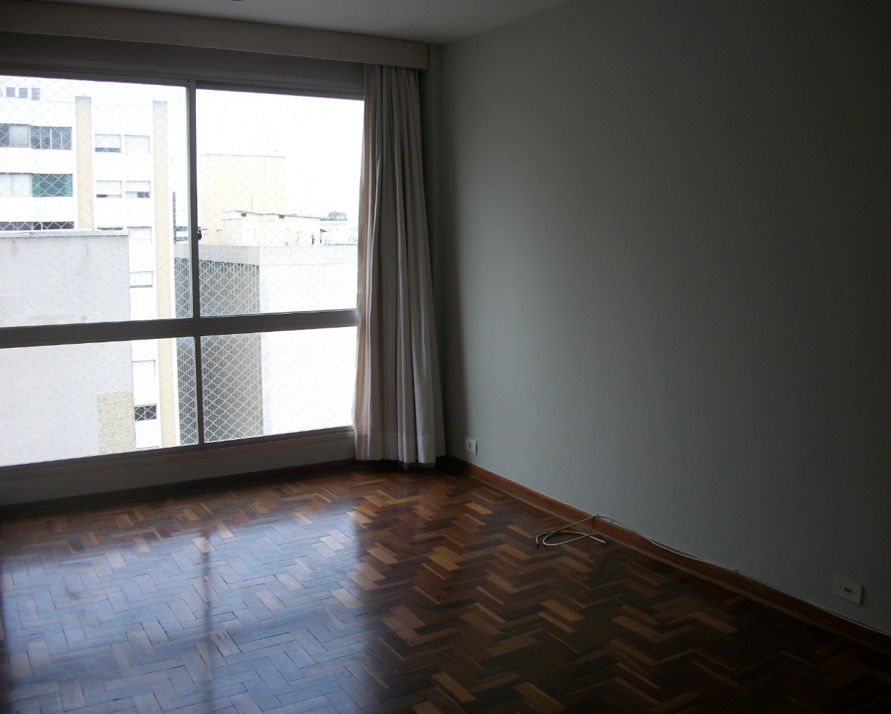 Apartamento para alugar com 3 quartos, 100m² - Foto 1