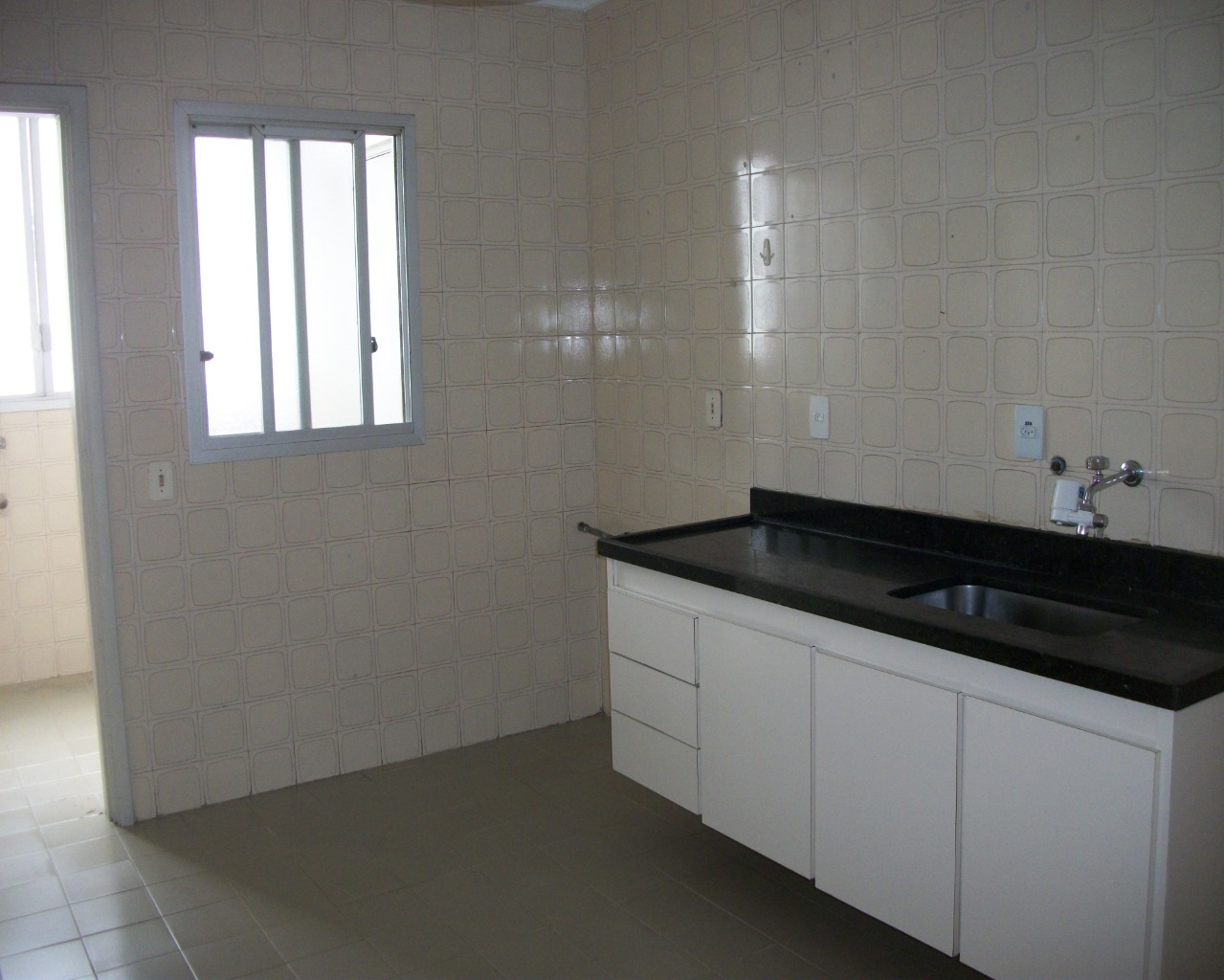 Apartamento para alugar com 3 quartos, 100m² - Foto 5