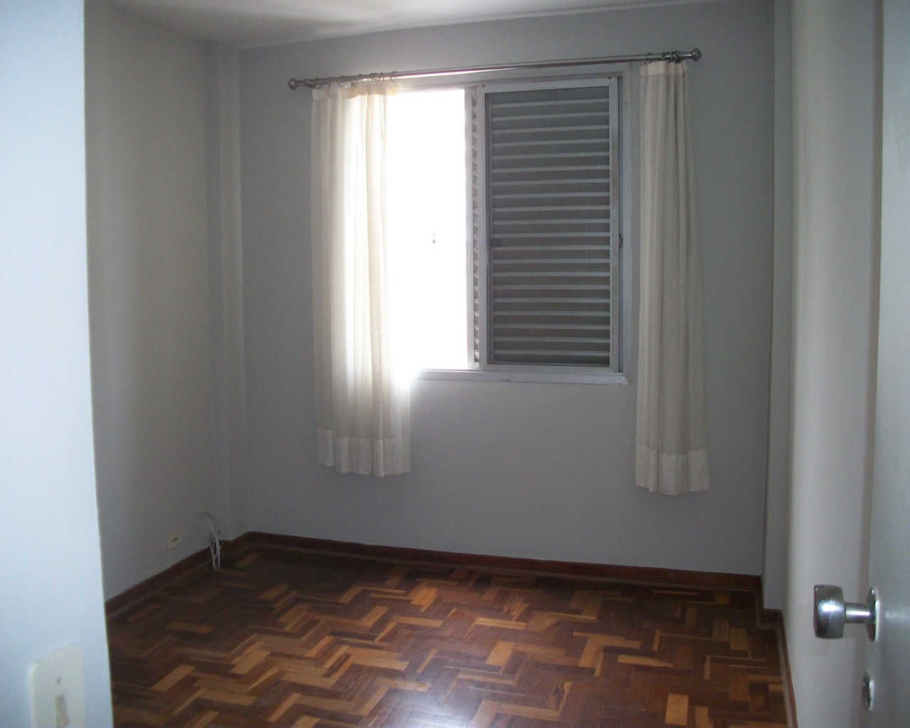 Apartamento para alugar com 3 quartos, 100m² - Foto 11