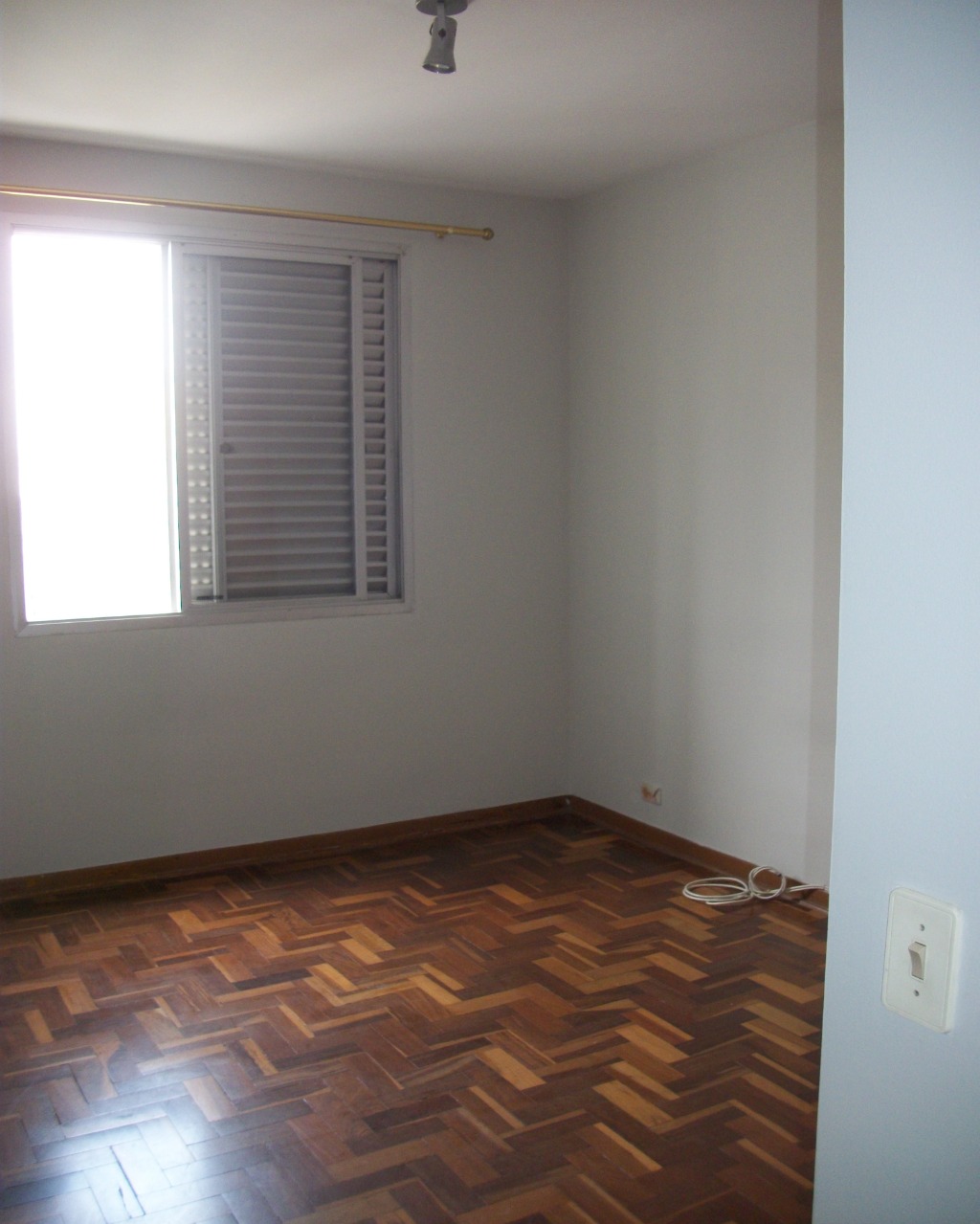 Apartamento para alugar com 3 quartos, 100m² - Foto 13