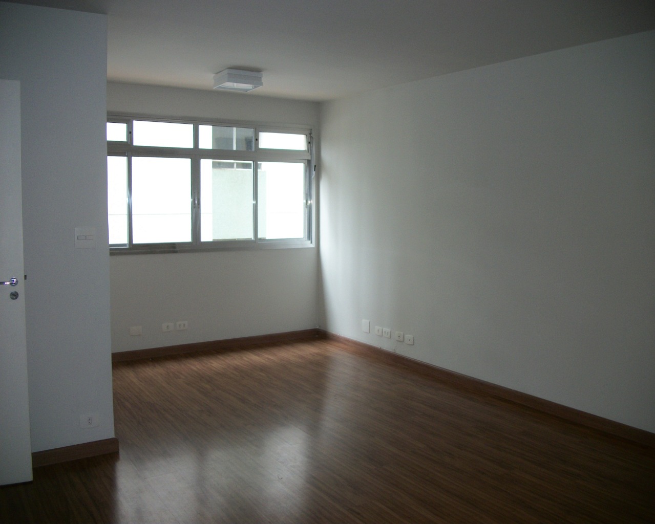 Apartamento para alugar com 2 quartos, 89m² - Foto 1