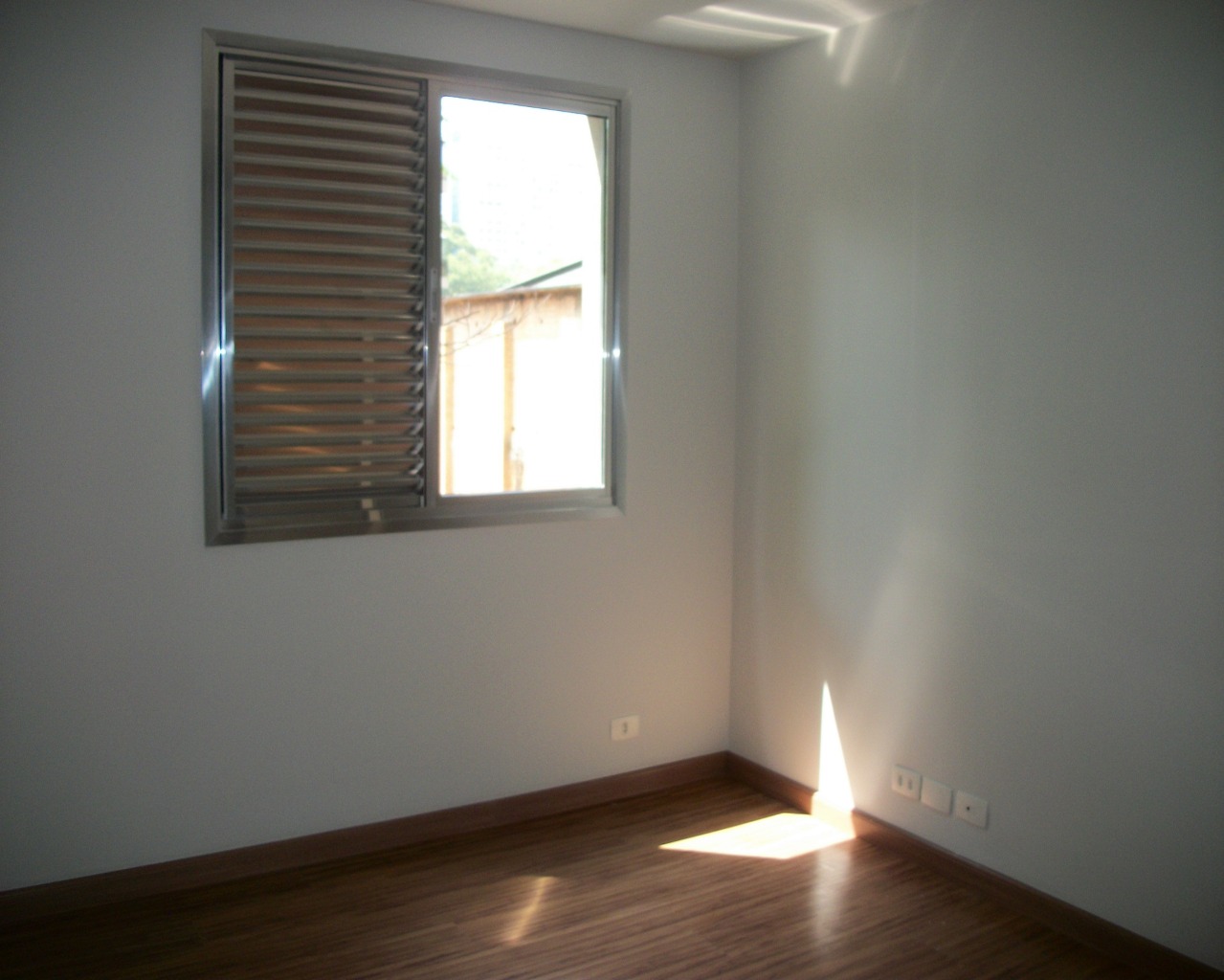 Apartamento para alugar com 2 quartos, 89m² - Foto 30