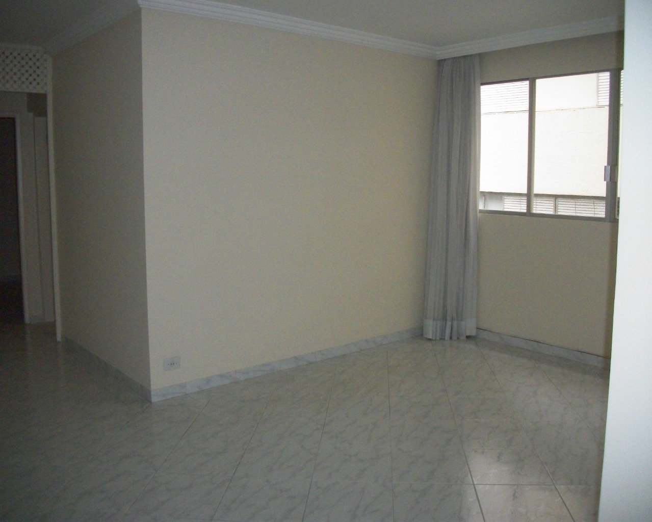 Apartamento para alugar com 2 quartos, 70m² - Foto 7