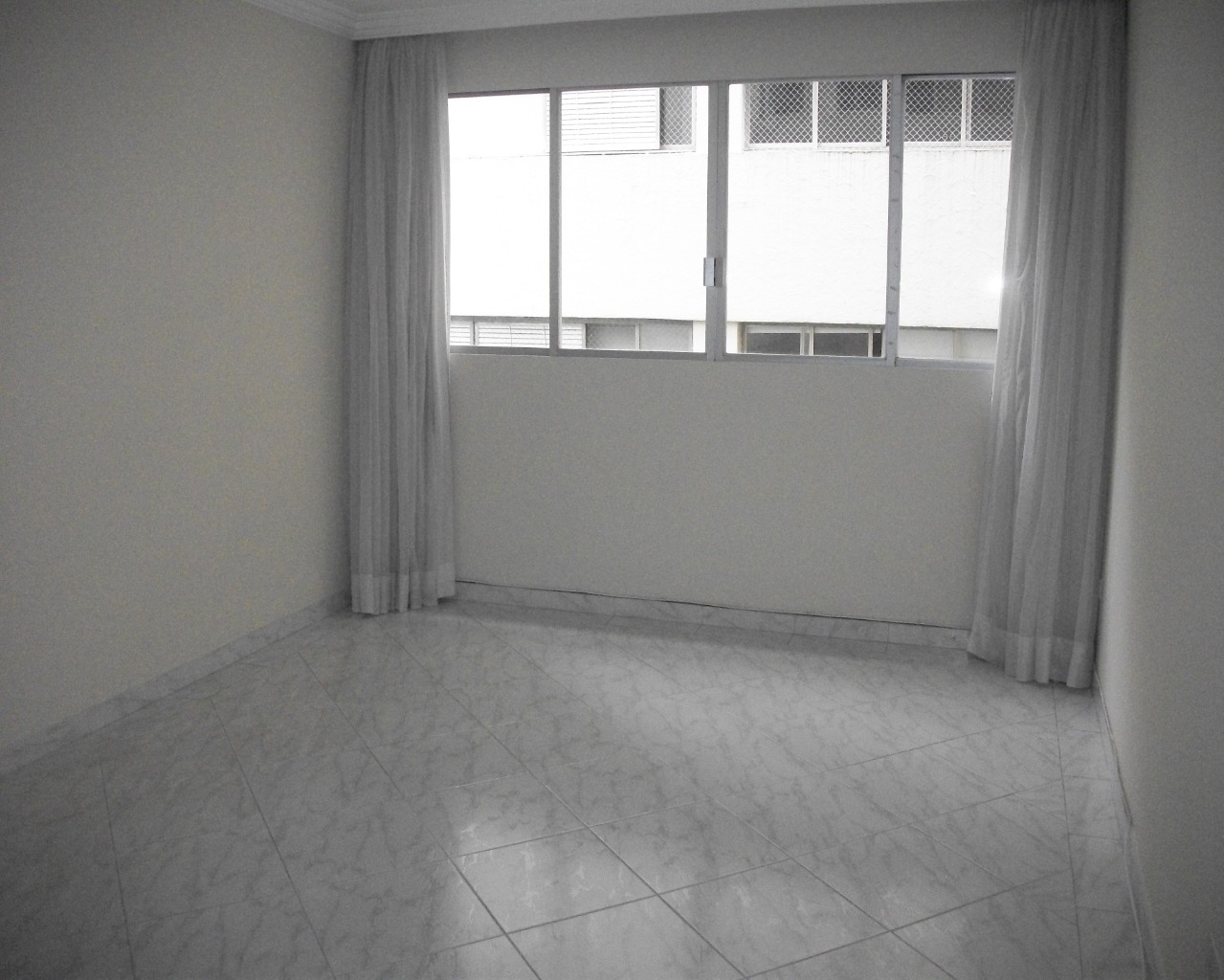 Apartamento para alugar com 2 quartos, 70m² - Foto 8