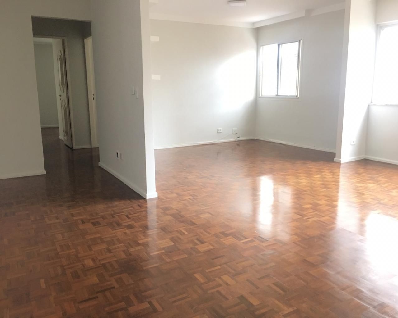 Apartamento para alugar com 2 quartos, 112m² - Foto 1