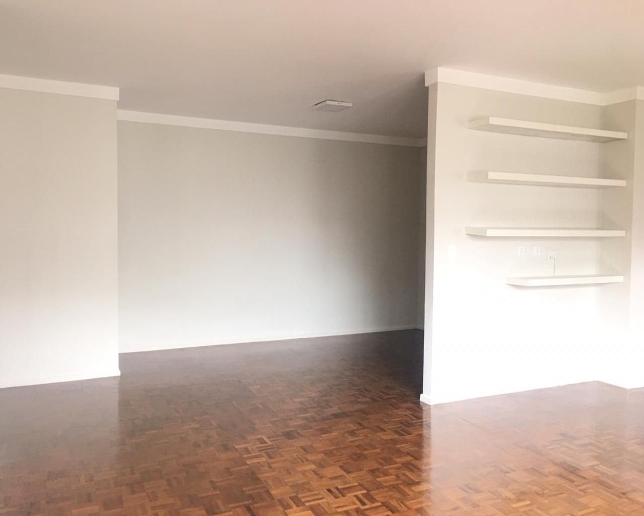 Apartamento para alugar com 2 quartos, 112m² - Foto 4