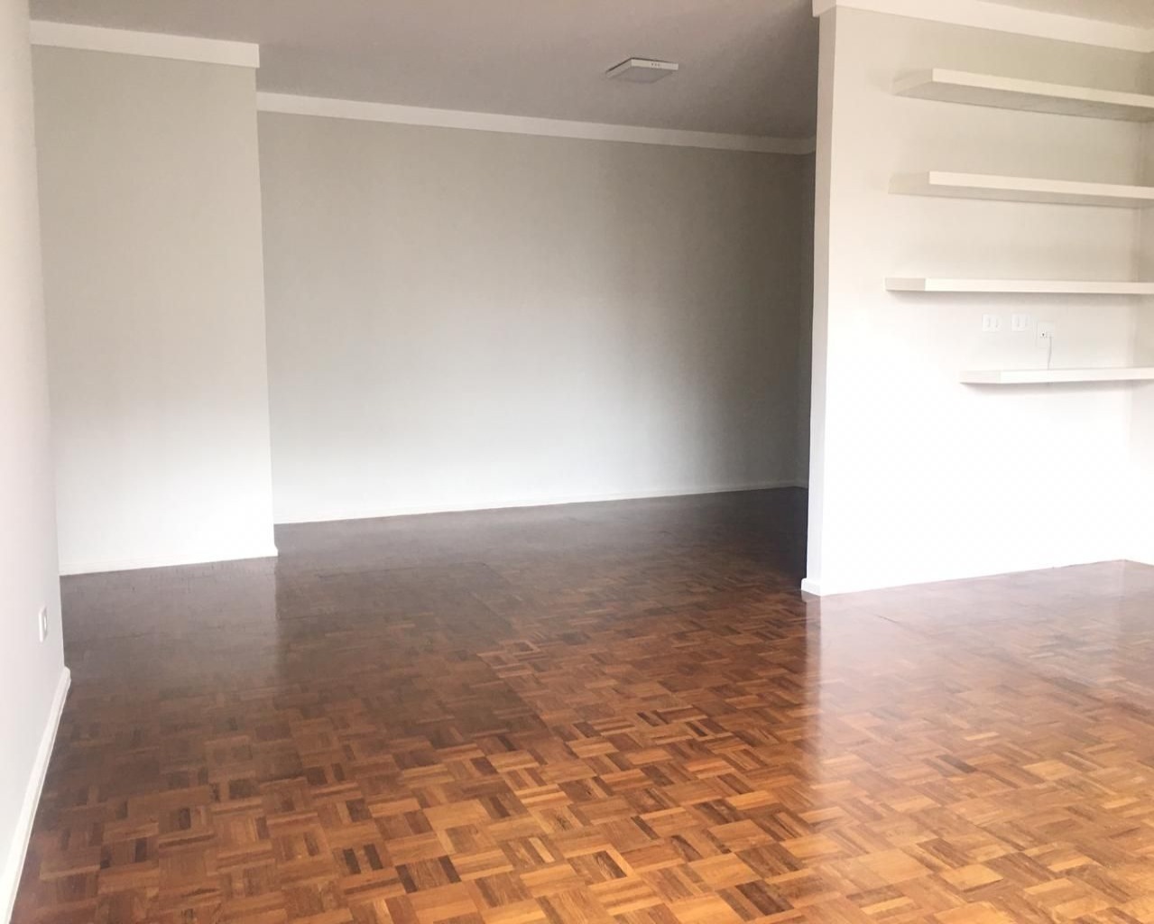 Apartamento para alugar com 2 quartos, 112m² - Foto 5