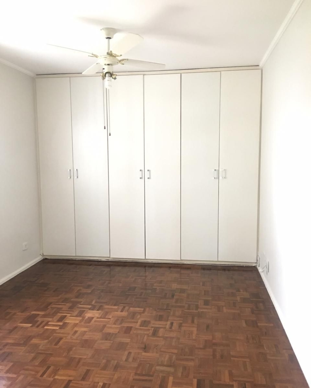 Apartamento para alugar com 2 quartos, 112m² - Foto 9