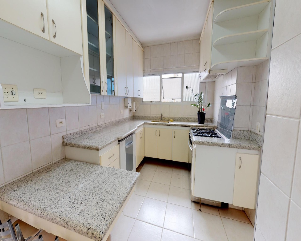 Apartamento à venda com 3 quartos, 130m² - Foto 13