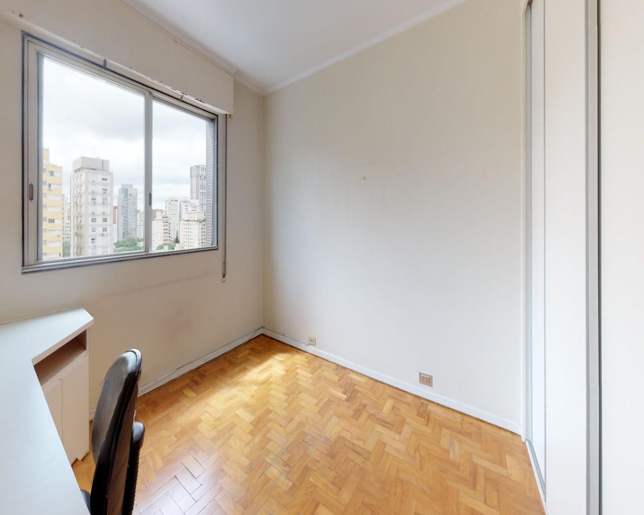 Apartamento à venda com 3 quartos, 130m² - Foto 17