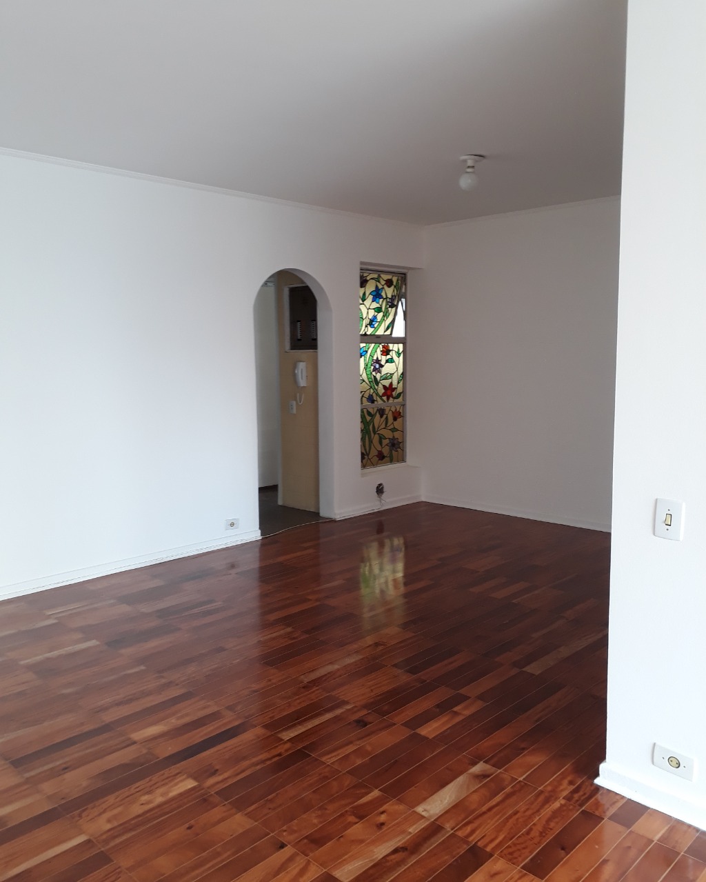 Apartamento para alugar com 3 quartos, 130m² - Foto 6