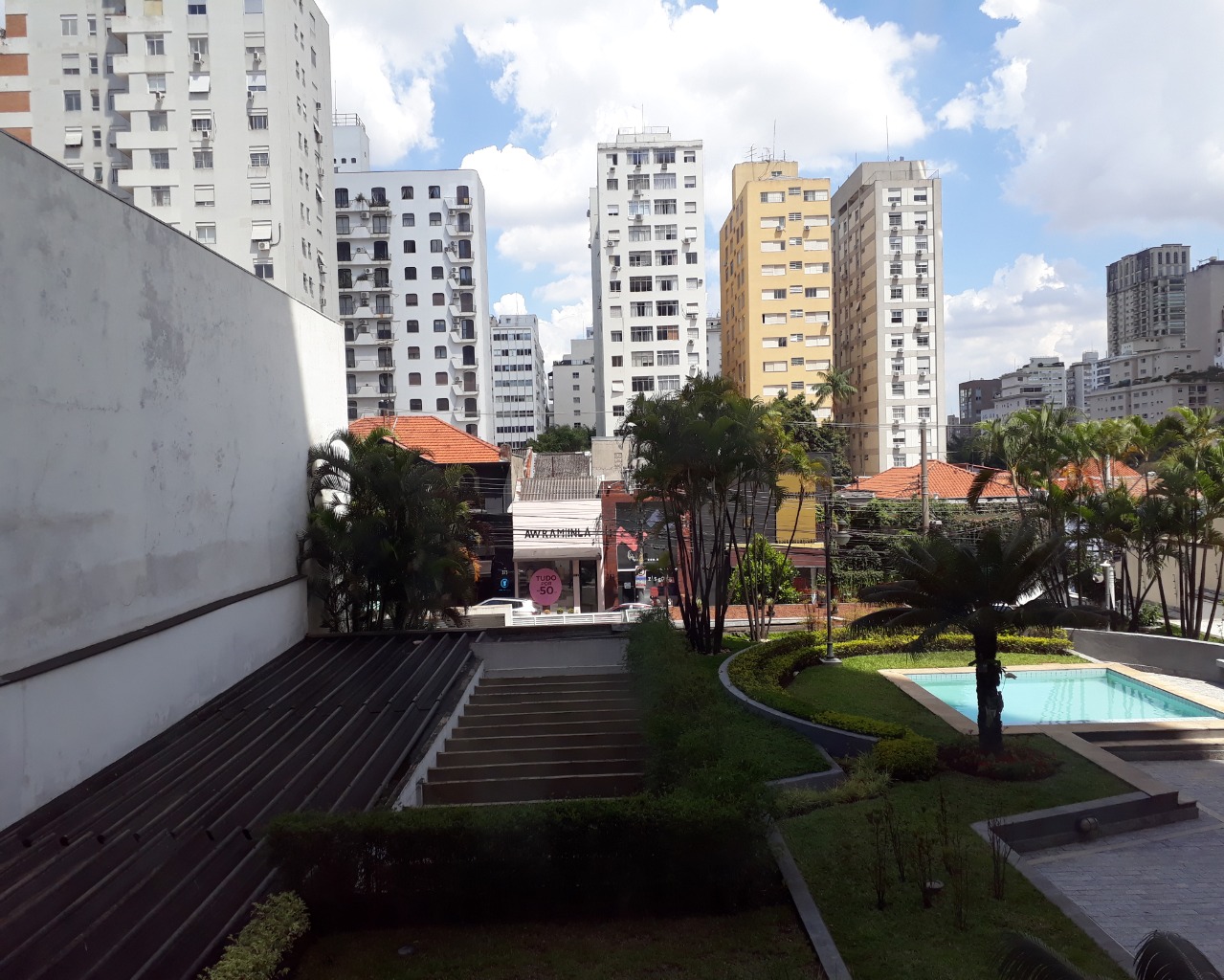 Apartamento para alugar com 3 quartos, 130m² - Foto 24